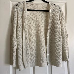 Cream cardigan with dainty details